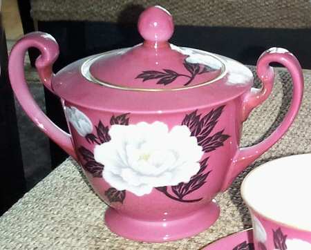 N2005 Sugar Bowl & Lid