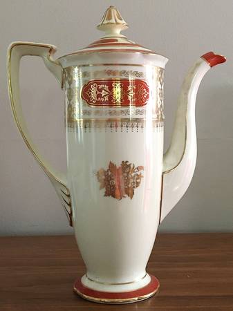 N2042 Chocolate Pot & Lid