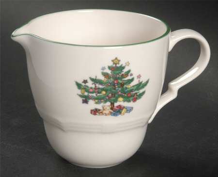 Holiday Greetings Creamer