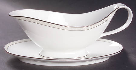 Platinum Beaded Pearl Gravy Boat & Underplate