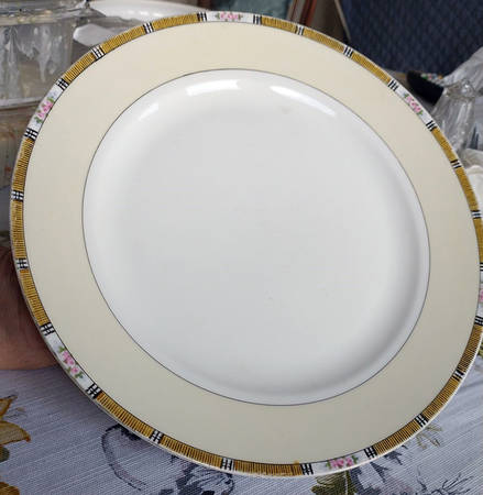 N2109 by Noritake