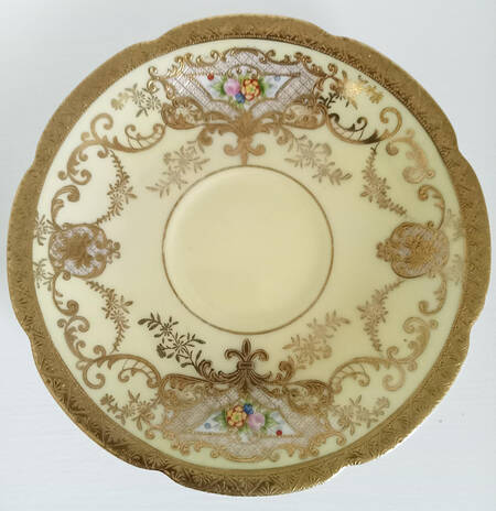 N2110 Saucer