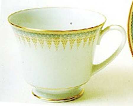 3-762 Footed Cup