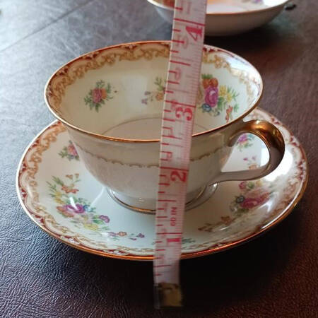 N2112 Footed Cup & Saucer Set