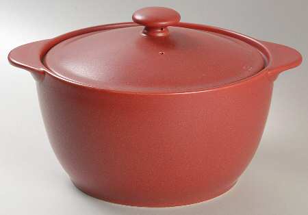 Colorwave Raspberry 2 Qt Round Covered Casserole