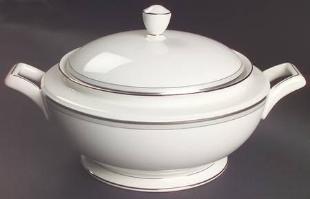Aegean Mist Round Covered Vegetable