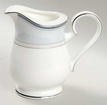 Crowne Platinum Creamer
