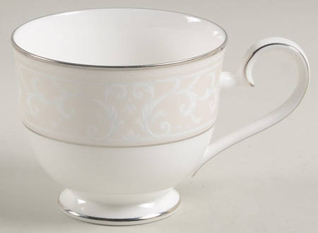 Montvale Platinum Footed Cup