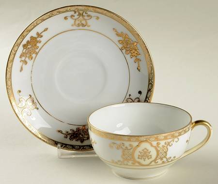 N2115 Flat Cup & Saucer Set