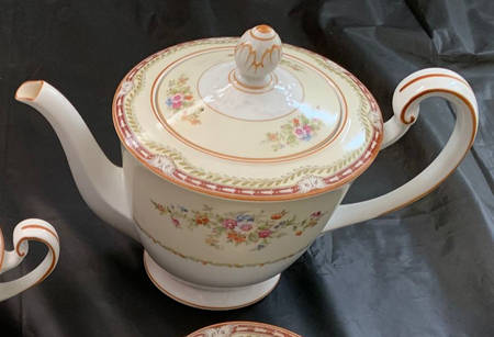 N346 Small Coffee Pot & Lid