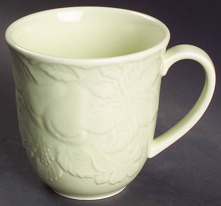 Woodbury Meadow Green Mug