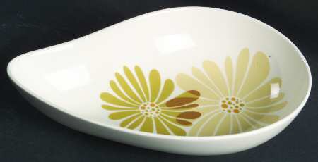 Serene Meadow Medium Teardrop Dish