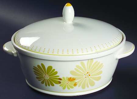 Serene Meadow 2.5 Qt Round Covered Casserole
