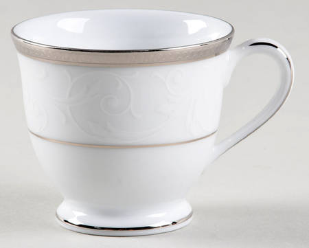 Regina Platinum Footed Demitasse Cup