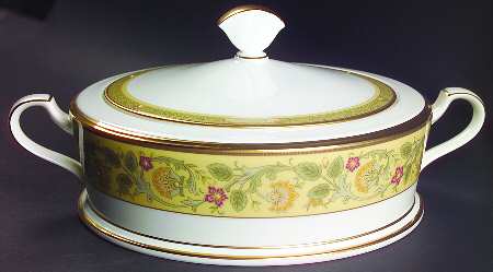 Golden Pageantry Round Covered Vegetable