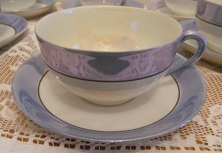 N2187 Flat Cup & Saucer Set