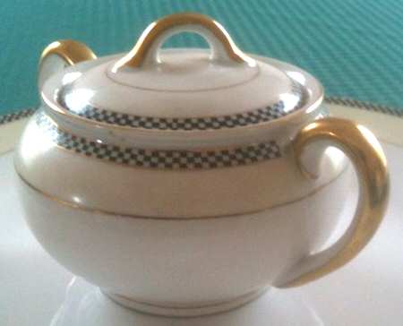 N2189 Sugar Bowl & Lid