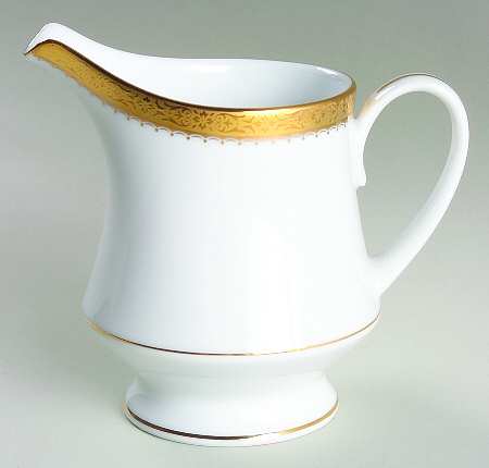 Essex Gold Creamer