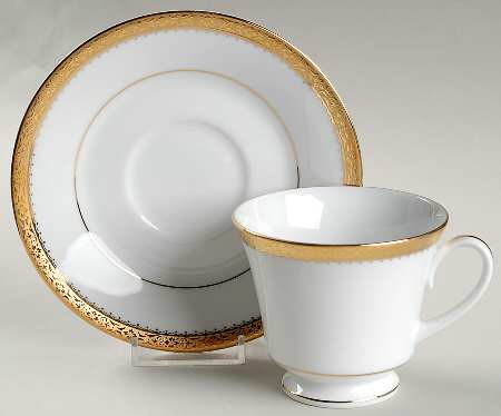 Essex Gold Footed Cup & Saucer Set