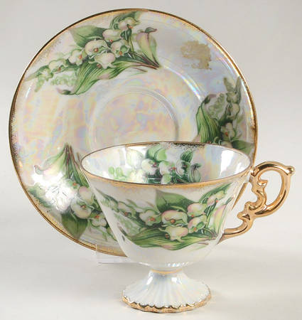 Flower of The Month Footed Cup & Saucer Set