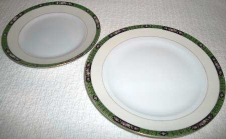 N2221 Dinner Plate