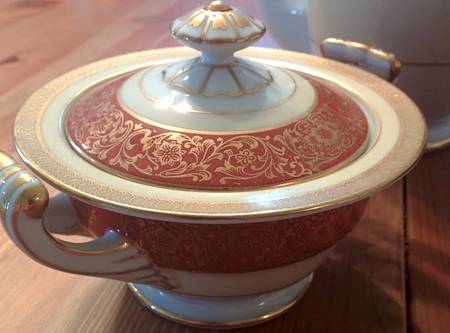 N2226 Sugar Bowl & Lid