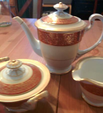 N2226 Coffee Pot & Lid