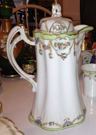 N2227 Chocolate Pot & Lid