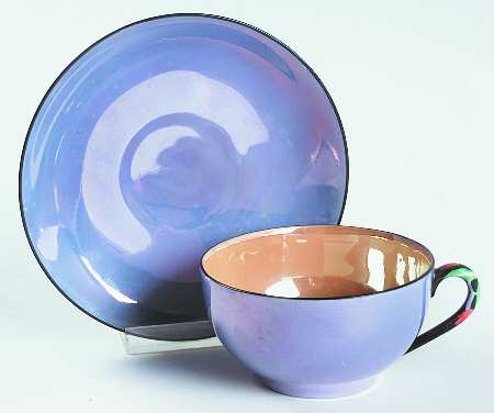 N2235 Flat Cup & Saucer Set