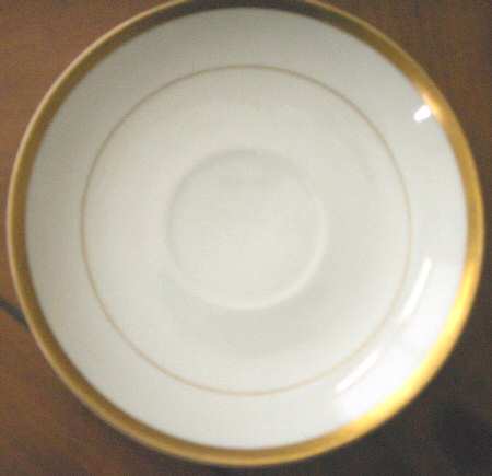 N2262 Saucer