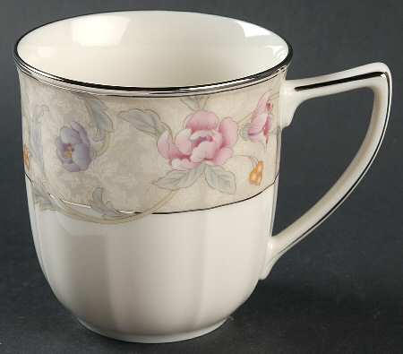 Avery Platinum Mug