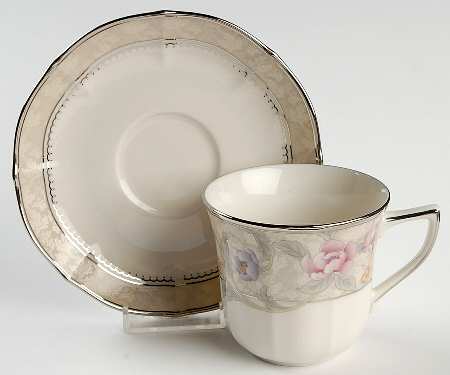 Avery Platinum Flat Cup & Saucer Set