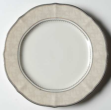 Avery Platinum Bread & Butter Plate