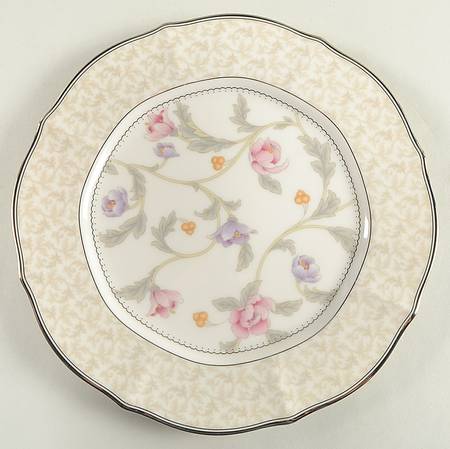 Avery Platinum Accent Luncheon Plate