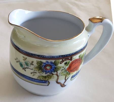 N2295 Creamer