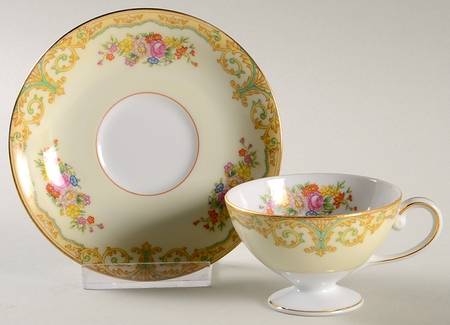 N2300 Footed Demitasse Cup & Saucer Set