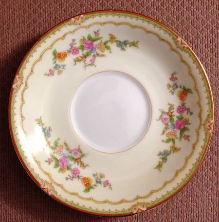 N2325 Saucer