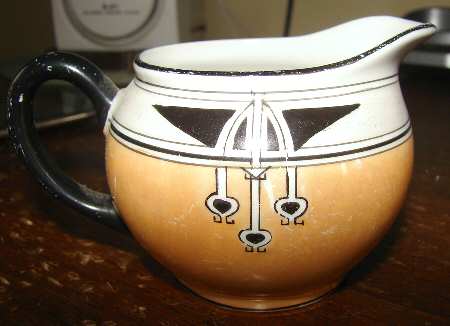 N2362 Creamer