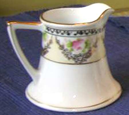 N2384 Mini Creamer