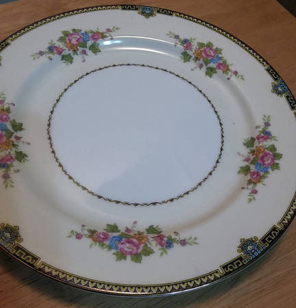 N2389 by Noritake