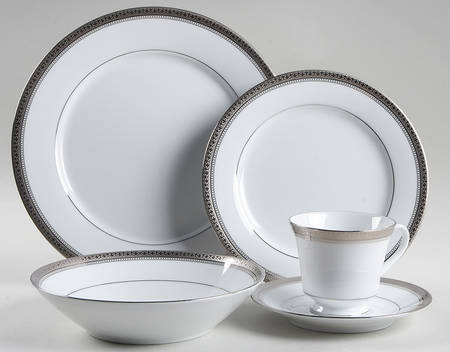 Manor Platinum 5 Piece Place Setting