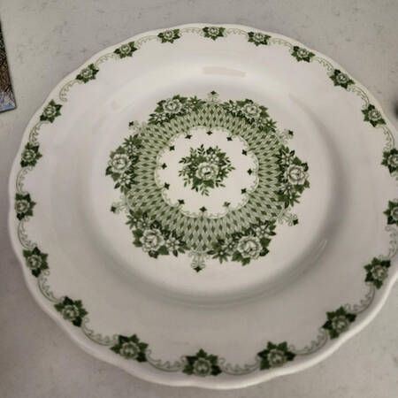 Killarney Chop Plate (Round Platter)