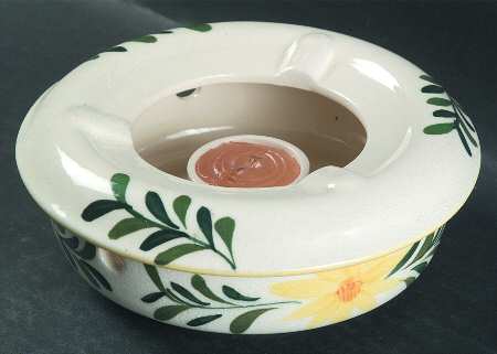 NAS13 China Warmer Stand