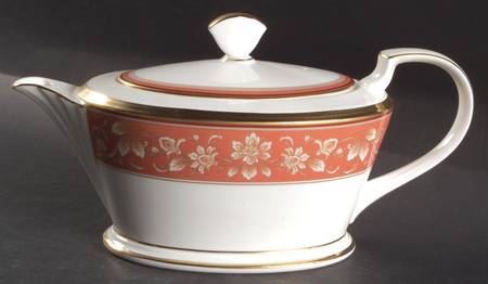 Luxemburg Teapot & Lid