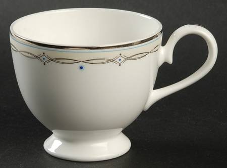Blue Star Sapphire Footed Cup