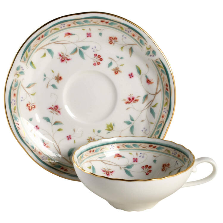 Hana Sarasa Flat Cup & Saucer Set