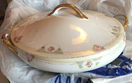 N2425 by Noritake