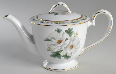 N2432 Teapot & Lid