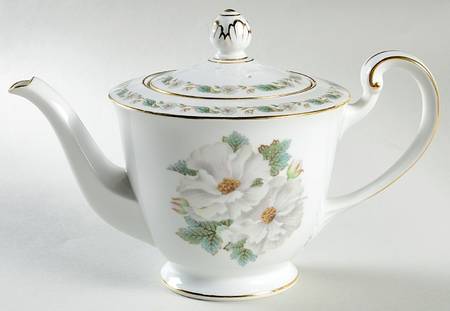 N2432 Teapot & Lid