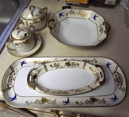 N2461 Sugar Bowl & Lid